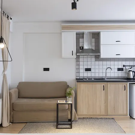 Ada Apartmanhotel