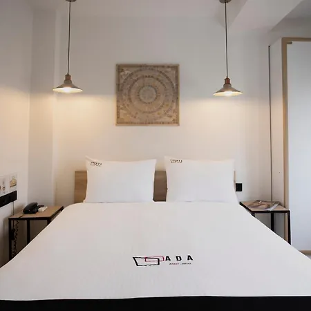 Ada Hotel de apartamente 3*