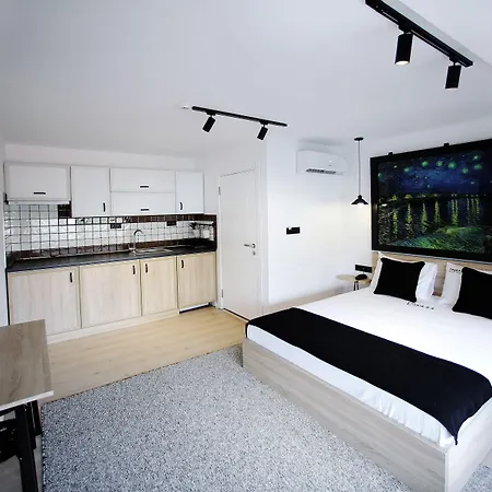 Ada Hotel apartamentowy 3*