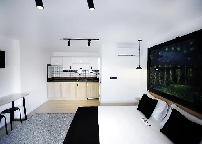 Apart-hotel Ada Esmirna