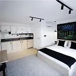 Ada Aparthotel Izmir