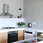 Ada 3*