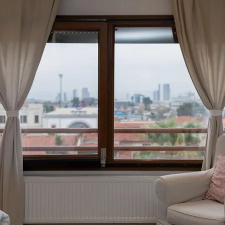 Ada Izmir